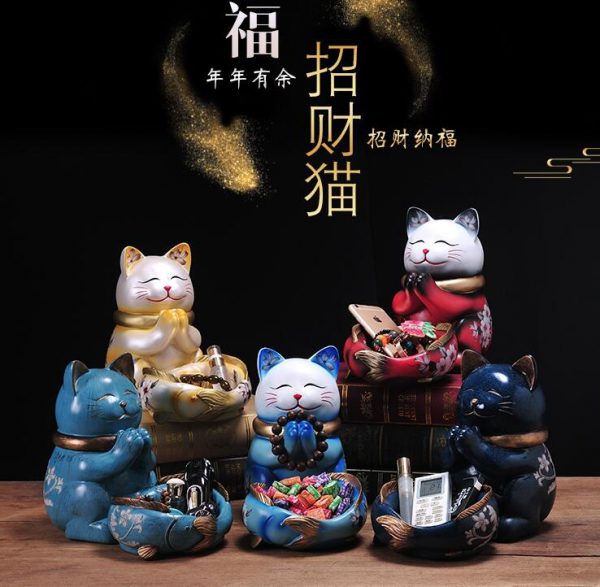 Unique Ceramic Lucky Maneki Neko Cat Figurines