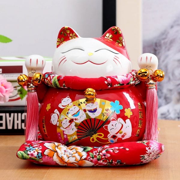 7 Inch Chinese Style Maneki-Neko Ceramic Fortune Cat