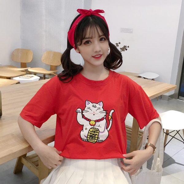 Summer Maneki Neko Lucky Cat Basic T-shirt